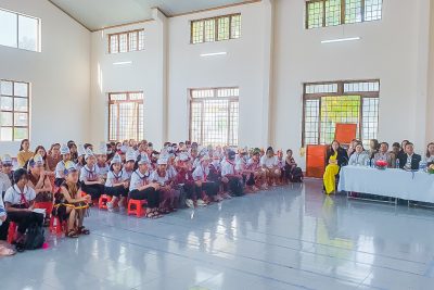 THI HÙNG BIỆN TIẾNG ANH TIỂU HỌC